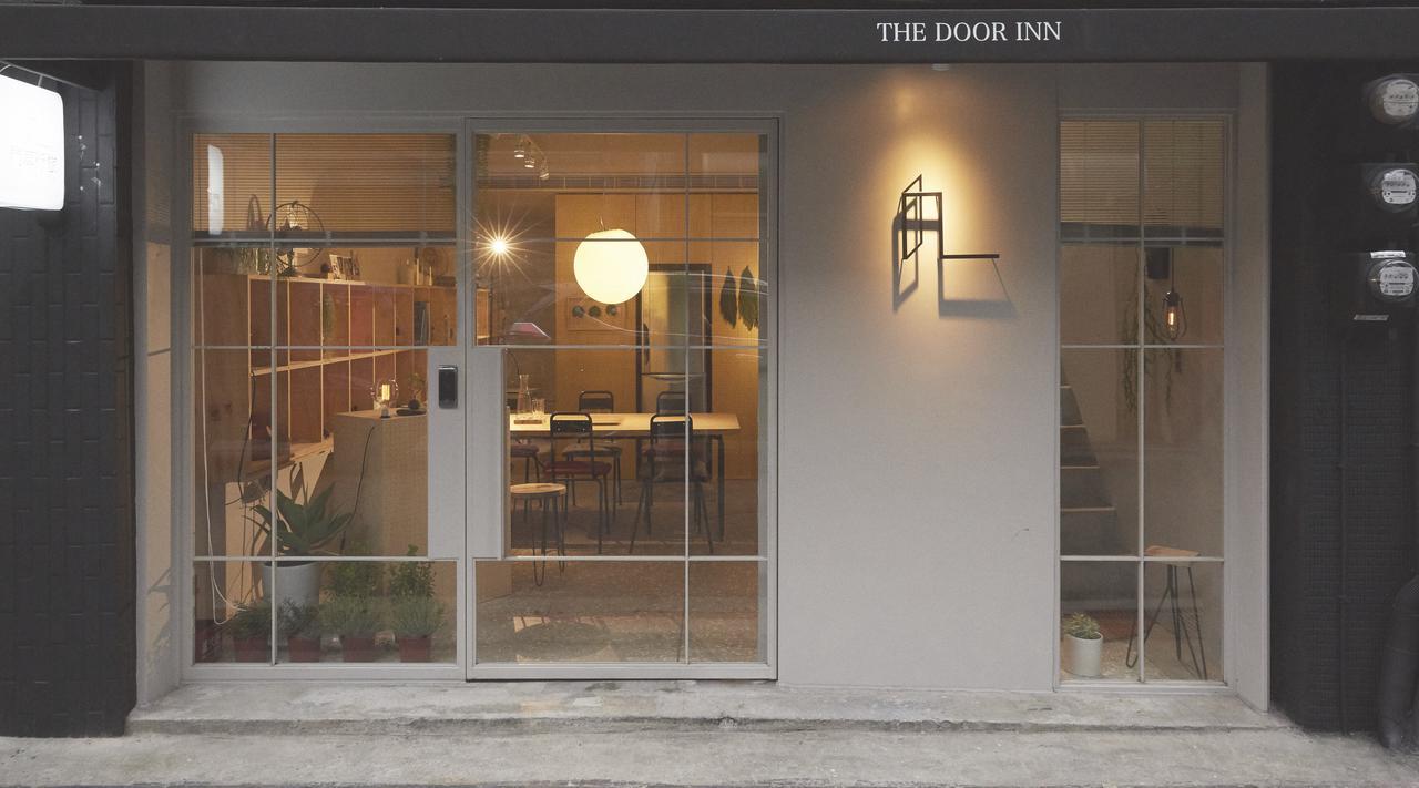 The Door Inn Тайпей Екстериор снимка